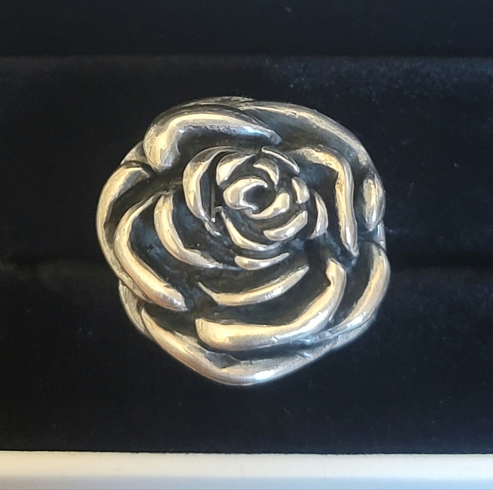 King Baby Rose Ring